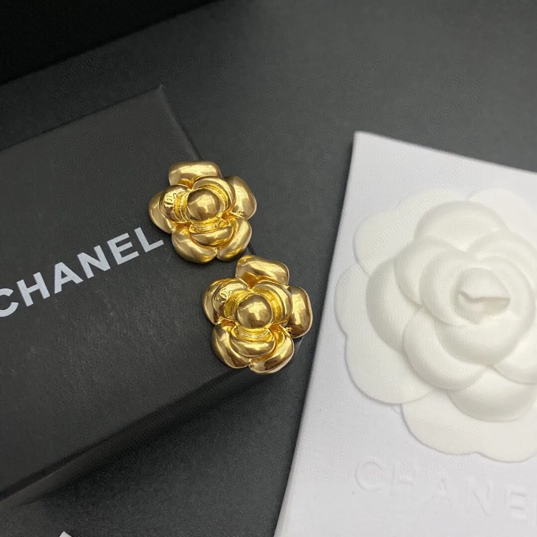 Chanel Camellia Stud Earrings Gold - Image 8