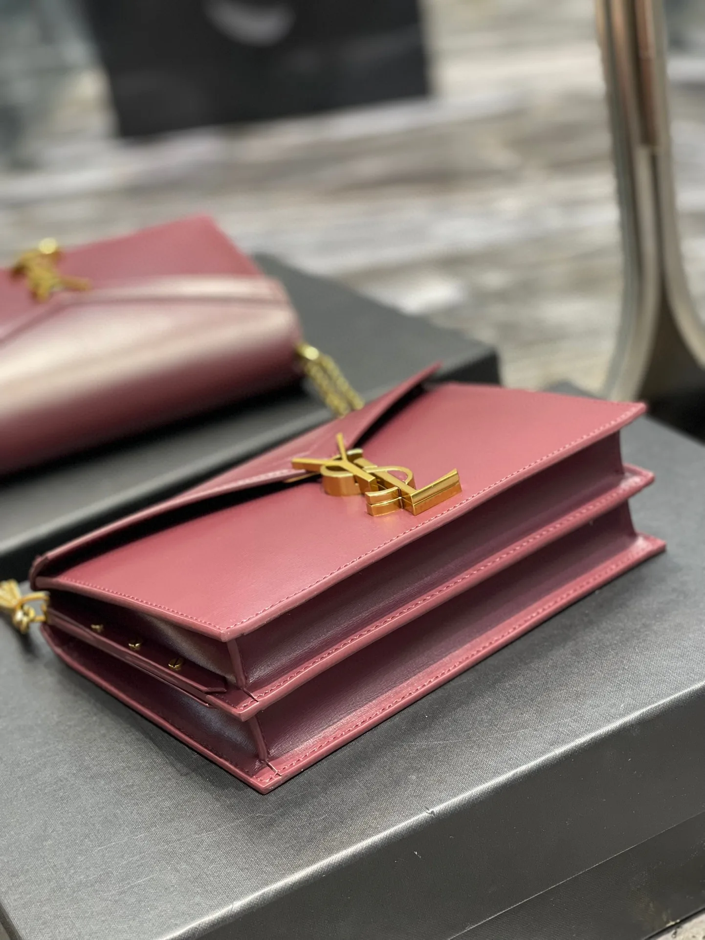 Saint Laurent Cassandra Medium Shoulder Bag / Burgundy Gold Hardware - Image 7