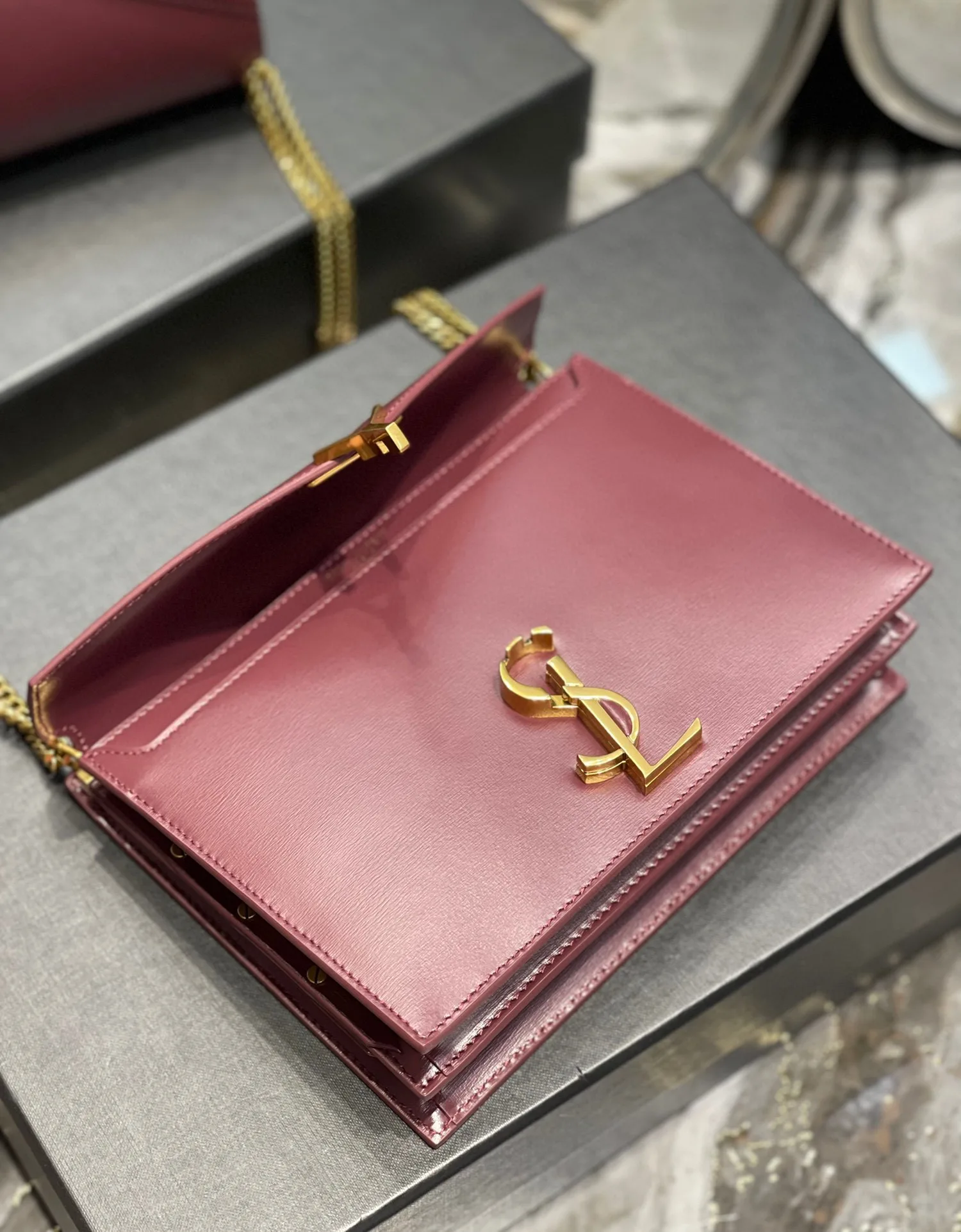 Saint Laurent Cassandra Medium Shoulder Bag / Burgundy Gold Hardware - Image 6