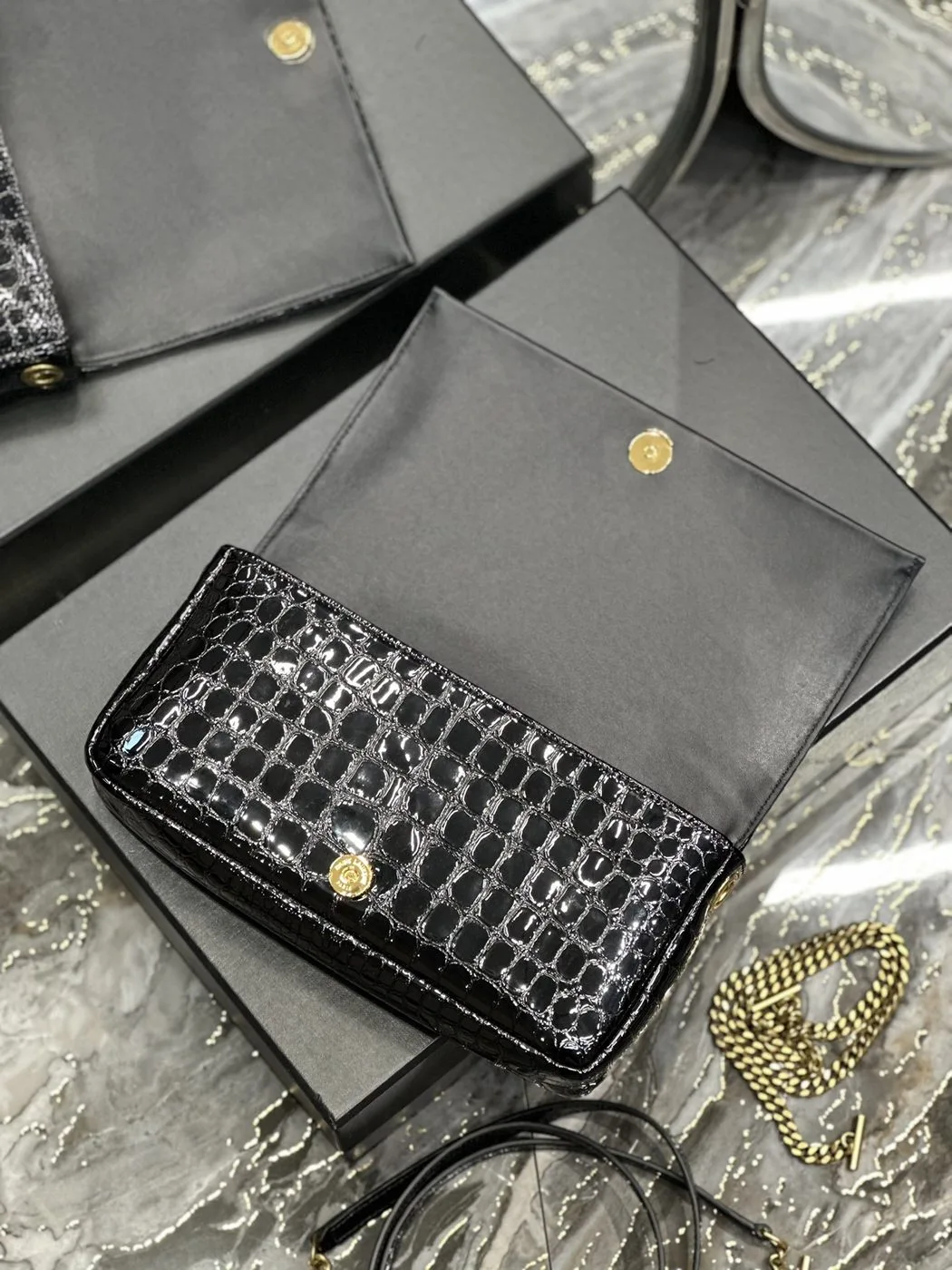 Saint Laurent Cassandre Phone Holder Black / - Image 3