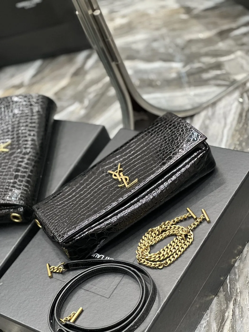 Saint Laurent Cassandre Phone Holder Black / - Image 4