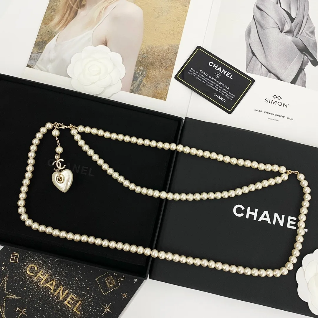 Chanel 24 Milky White Heart Shaped Pearl Waist Necklace - Image 5
