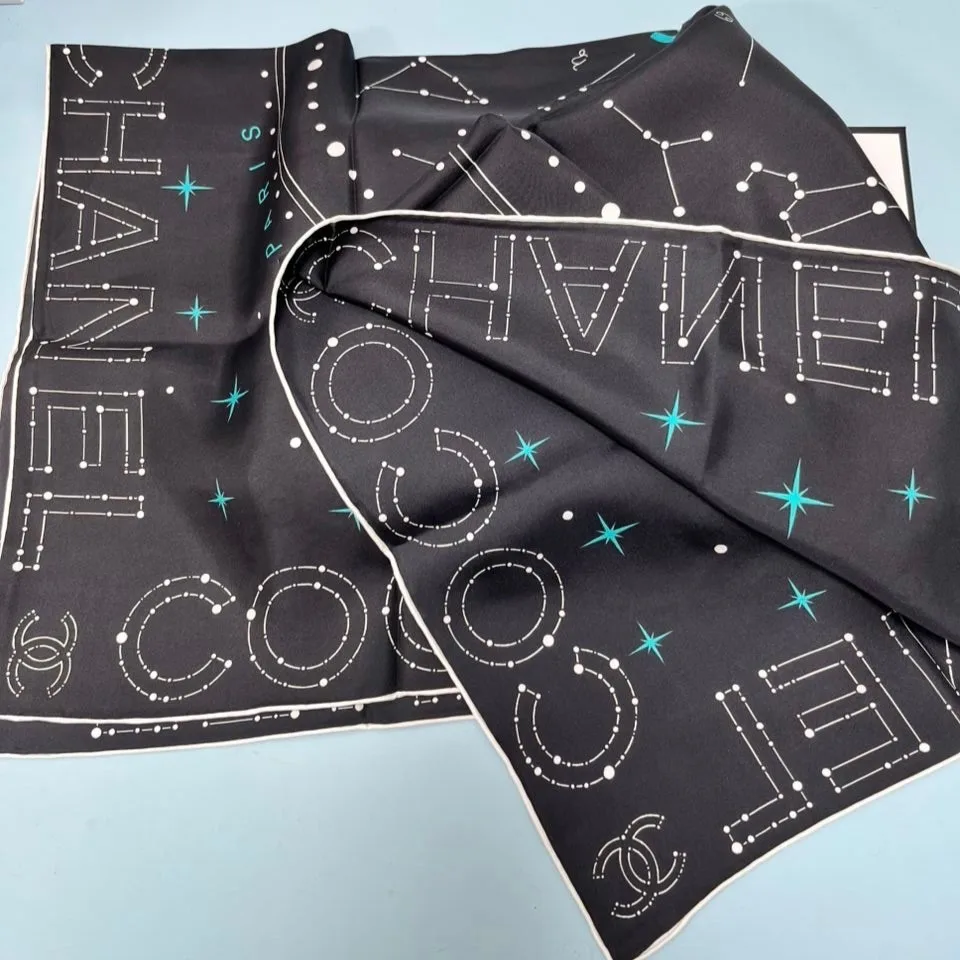 Chanel 25C Coco Square Scarf Black / - Image 3