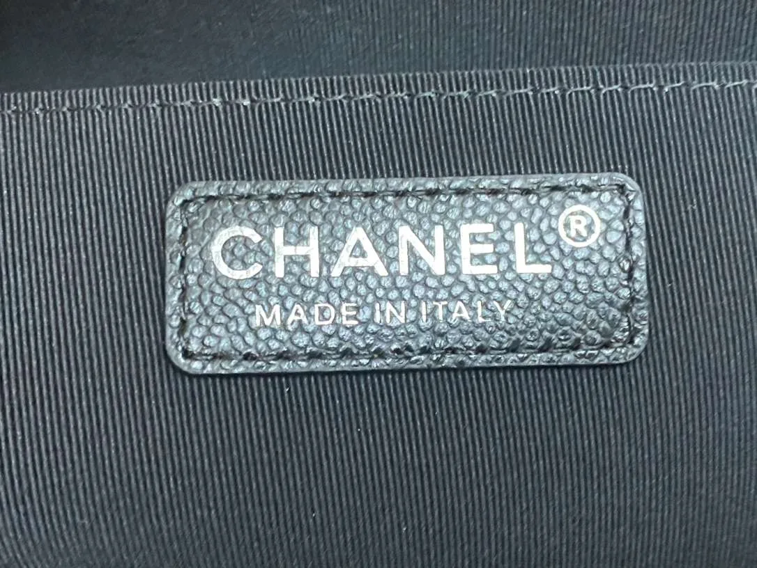 Chanel Airport Bag Silver/White/Black/Grey / - Image 17