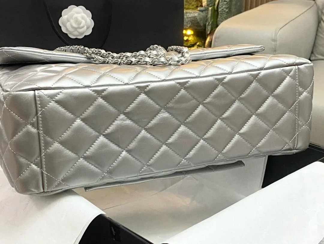 Chanel Airport Bag Silver/White/Black/Grey / - Image 11