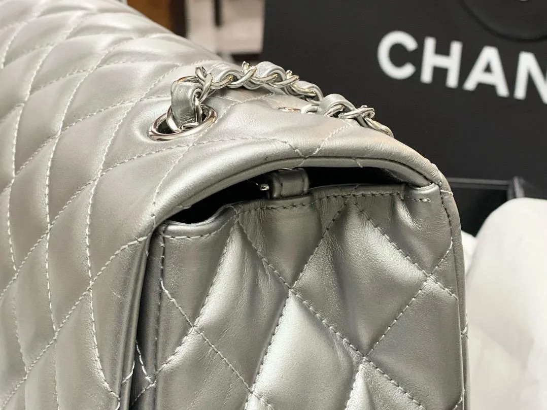Chanel Airport Bag Silver/White/Black/Grey / - Image 13