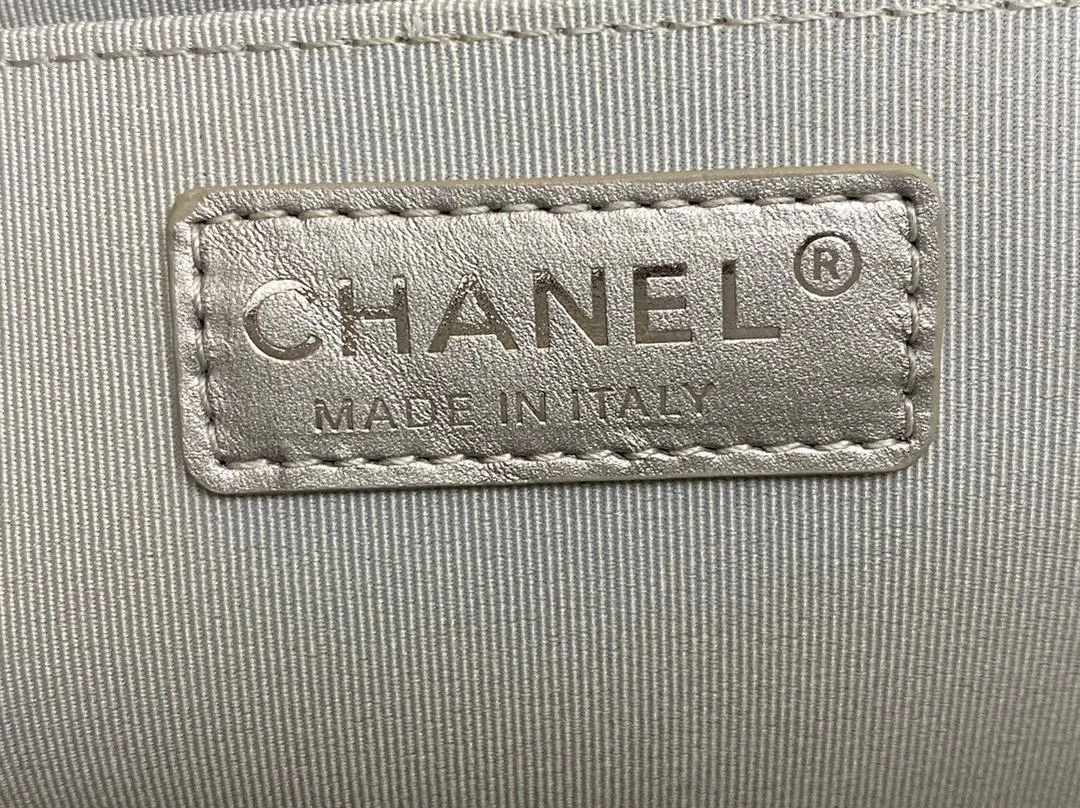 Chanel Airport Bag Silver/White/Black/Grey / - Image 16