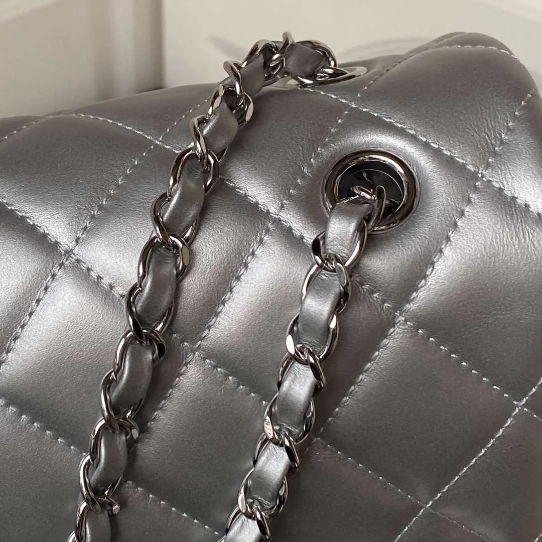 Chanel Airport Bag Silver/White/Black/Grey / - Image 26