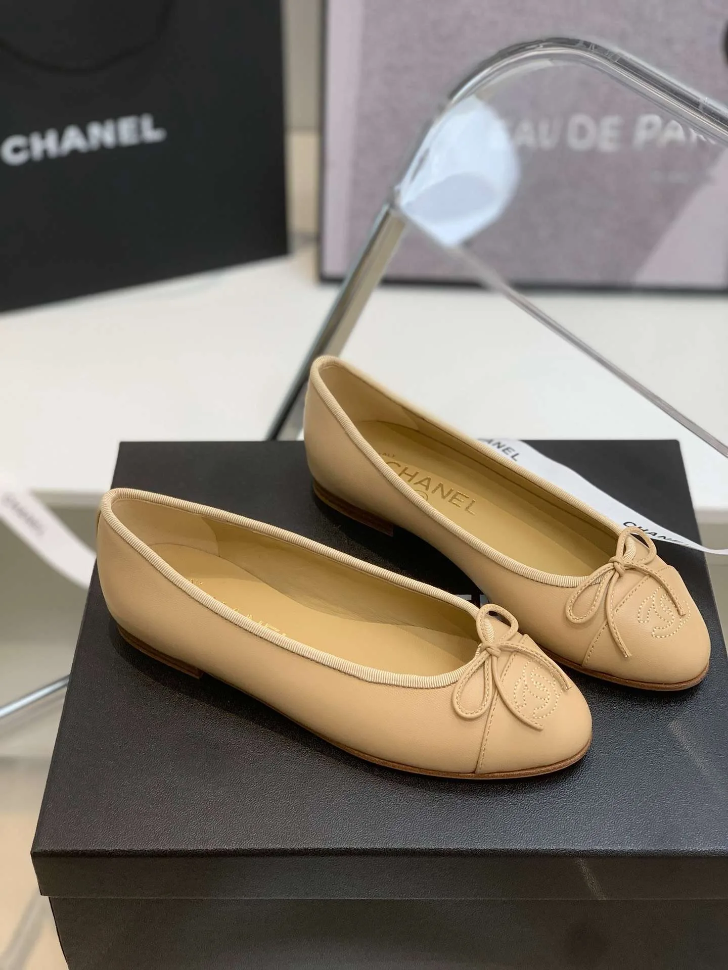 Chanel Ballet Flats Cream - Image 7