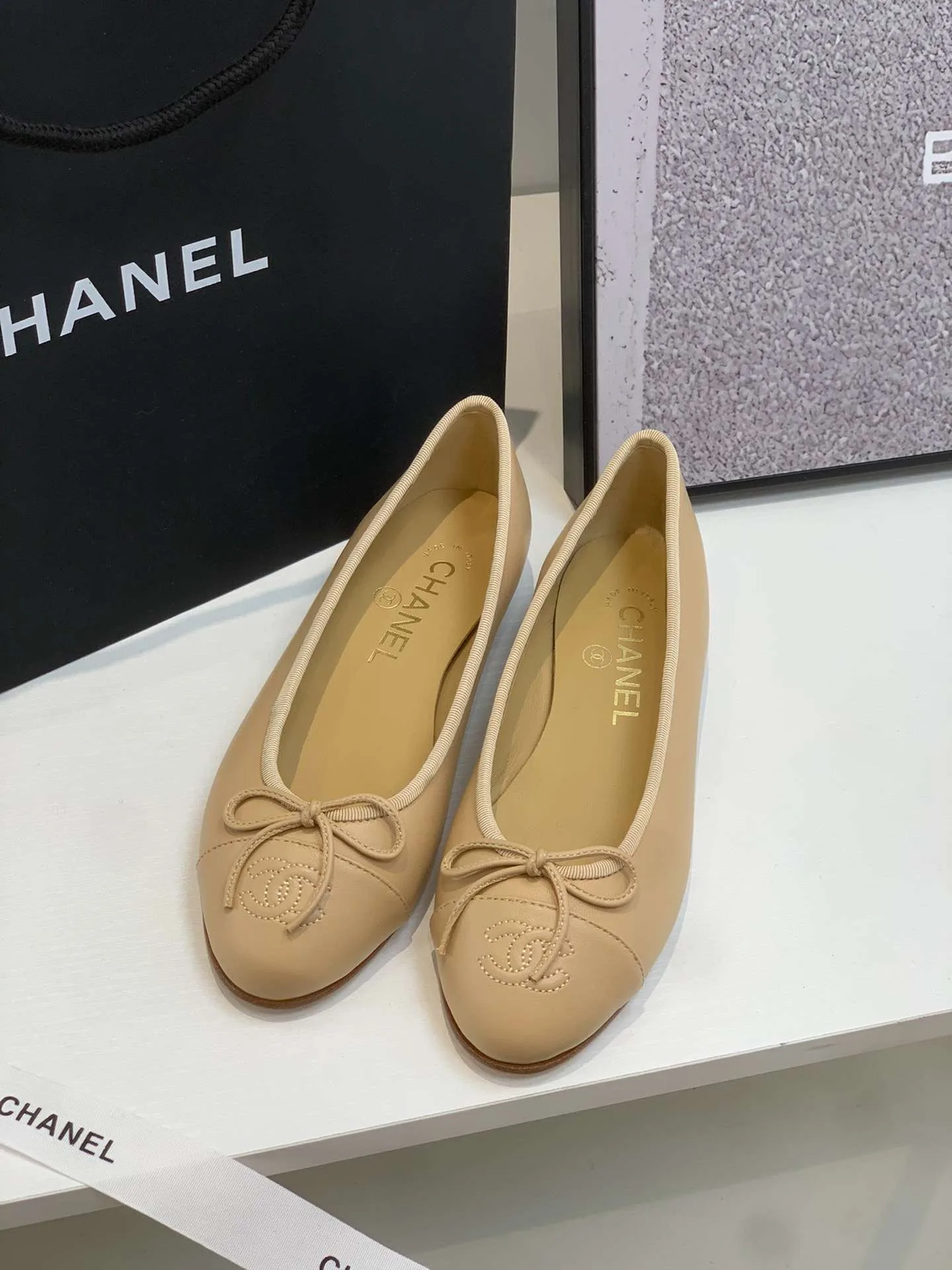 Chanel Ballet Flats Cream - Image 3