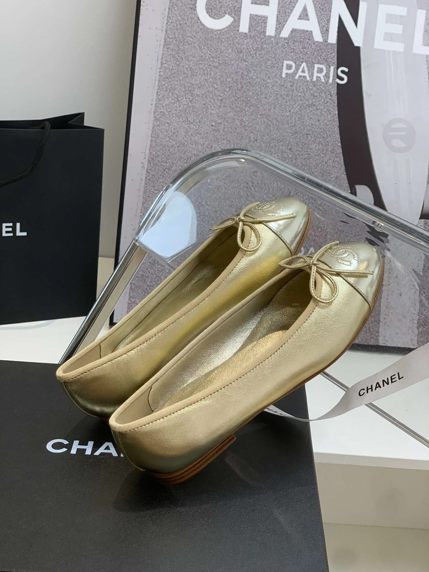 Chanel Ballet Flats Gold - Image 8