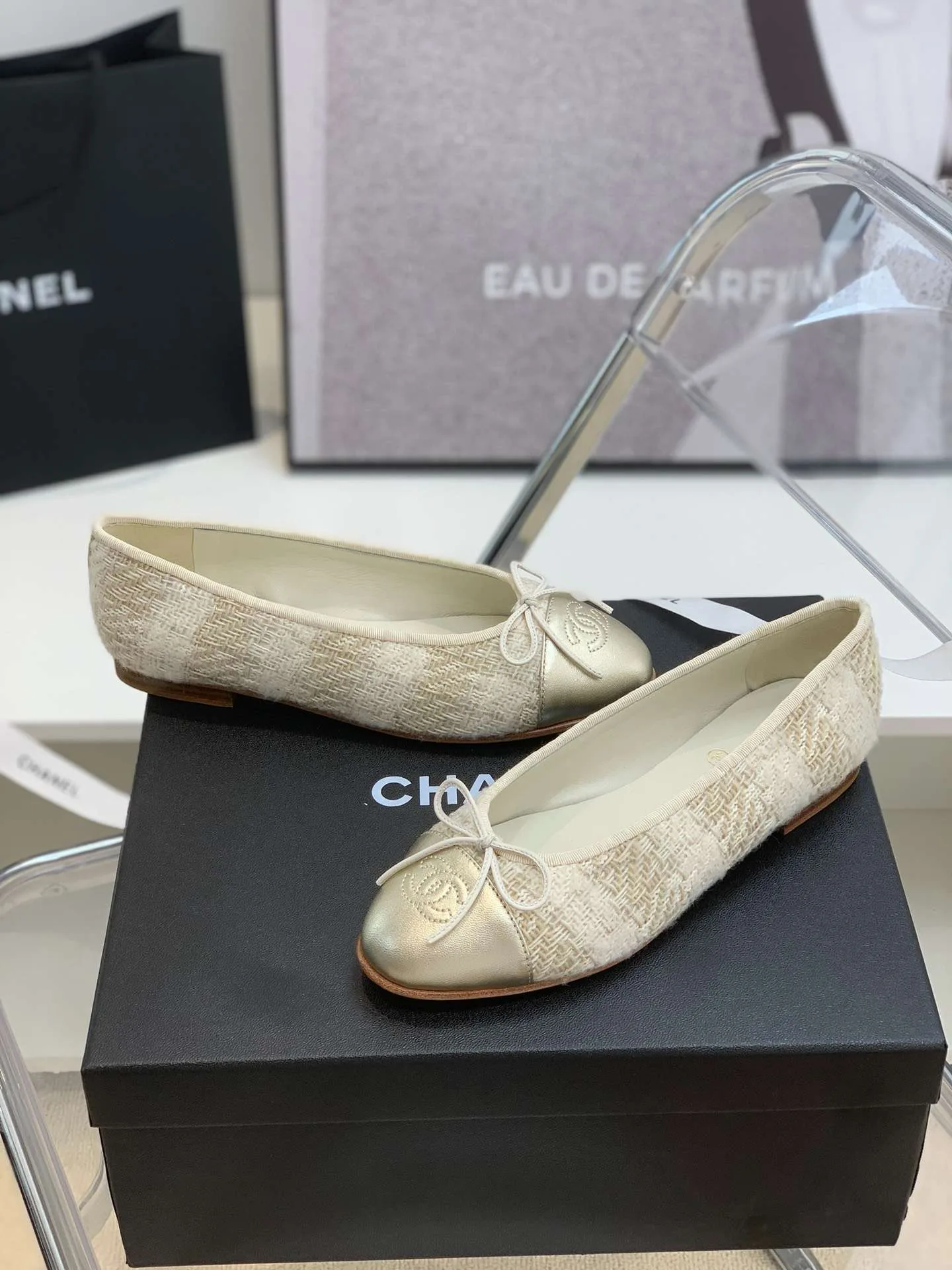 Alternative view of Chanel Ballet Flats Multicolor