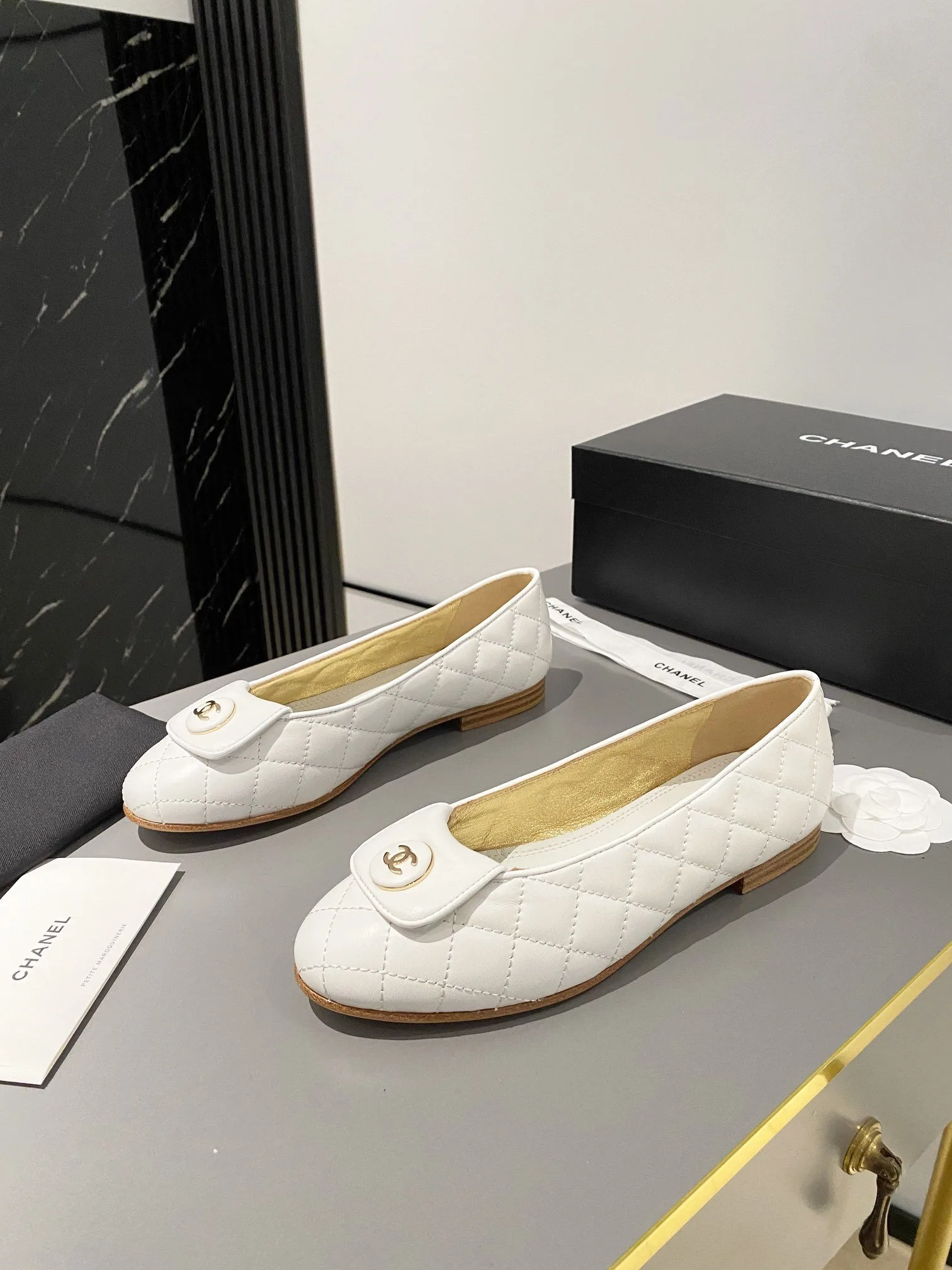 Chanel Ballet Flats White - Image 5