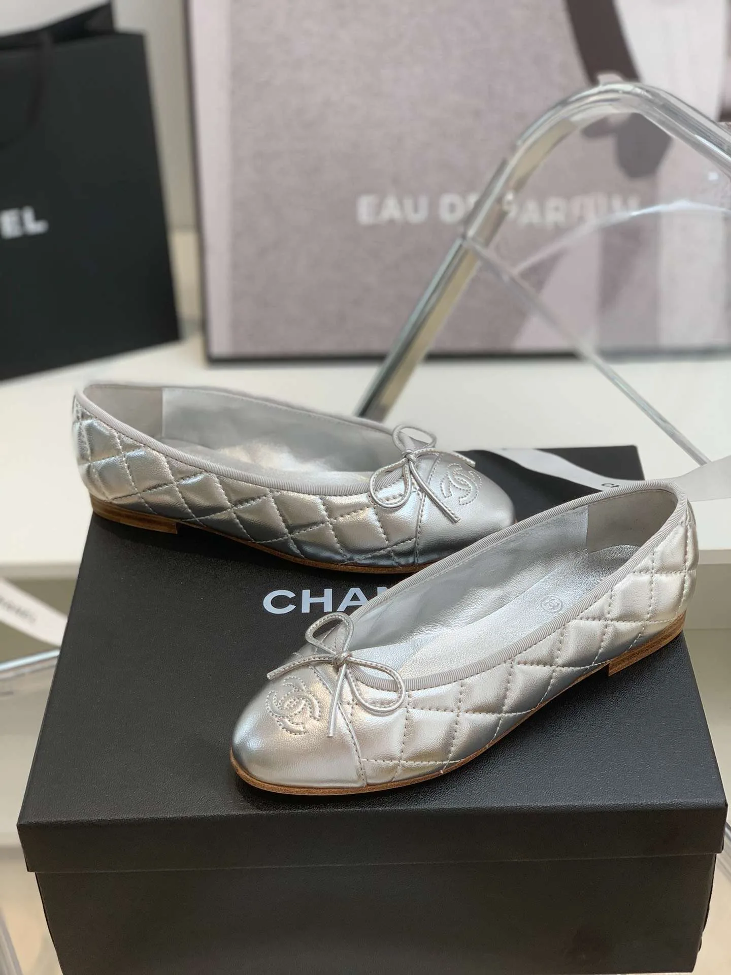 Chanel Ballet Flats Silver - Image 5