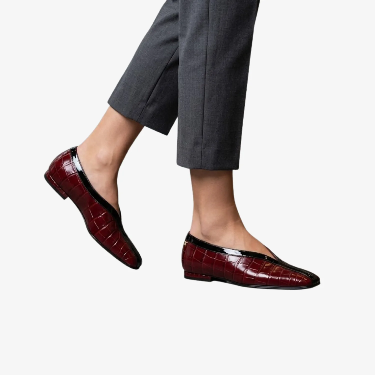 Alternative view of Chanel Ballet Flats Burgundy/ Black --U9719