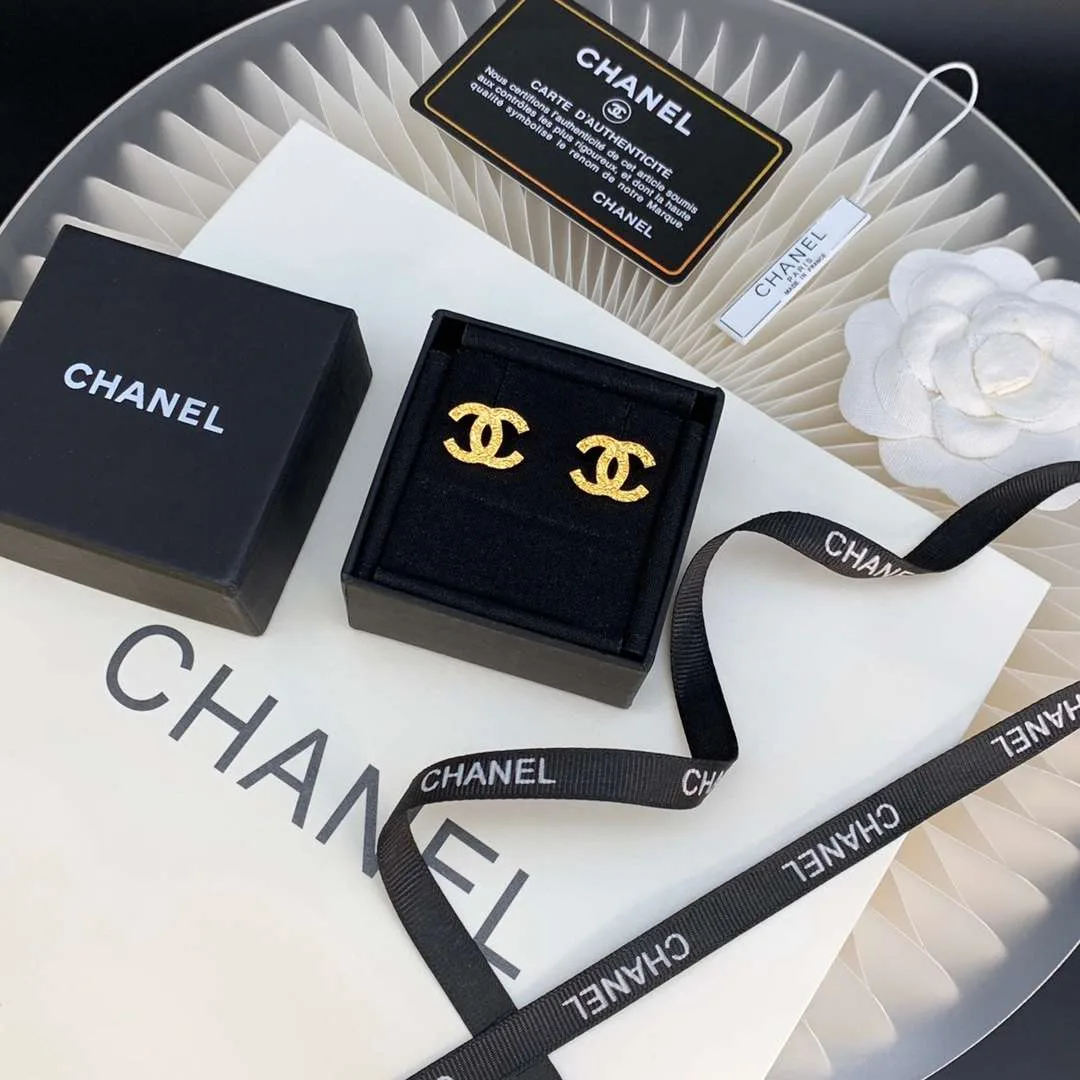 Chanel CC Earrings Gold - Image 6