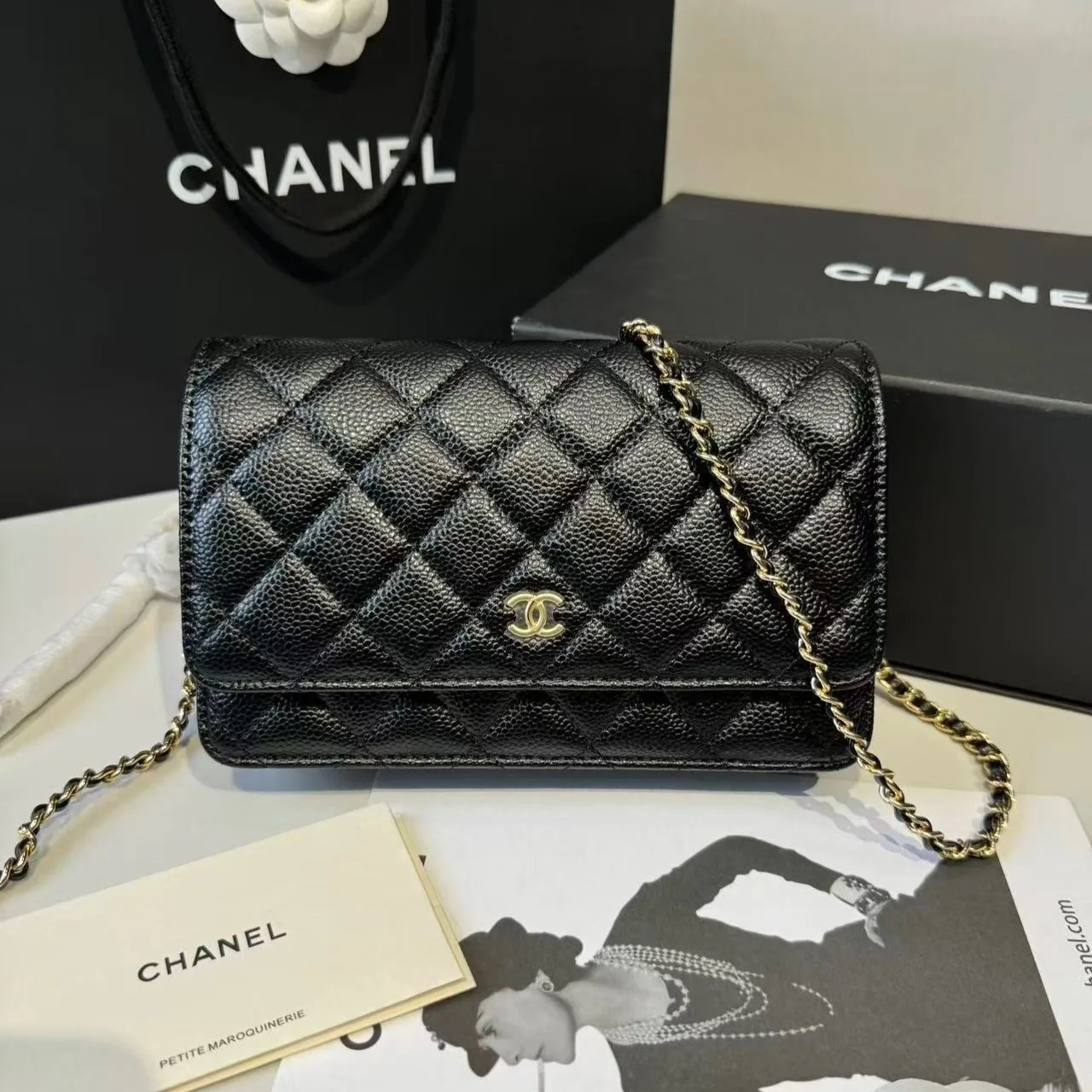 Alternative view of Chanel CO-CO Classic Wallet On Chain / Gold Toned Hardware Black