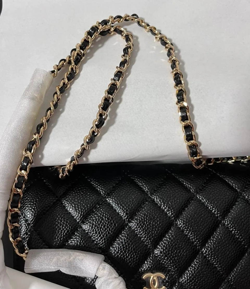 Chanel CO-CO Classic Wallet On Chain / Gold Toned Hardware Black - Image 4