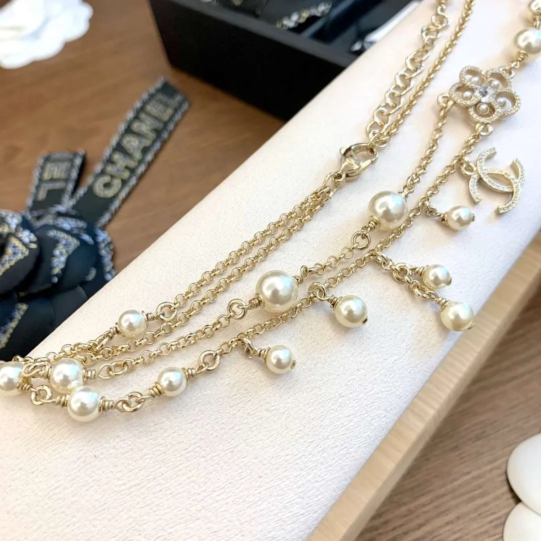 Chanel Camellia Pearl Necklace Gold - Image 6