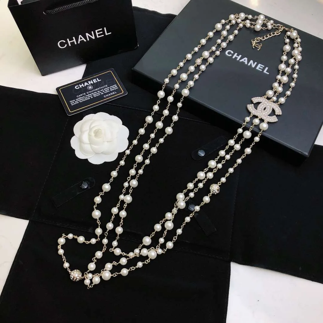 Alternative view of Chanel Chain Necklace Gold