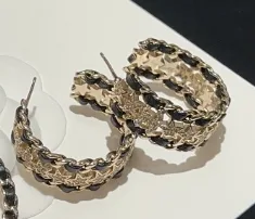 Chanel Chain Of Stars Earrings Gold - Image 4