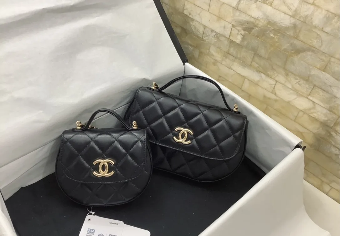 Chanel Classic Flap Phone Holder With Chain Nice Bag Black / - Image 7