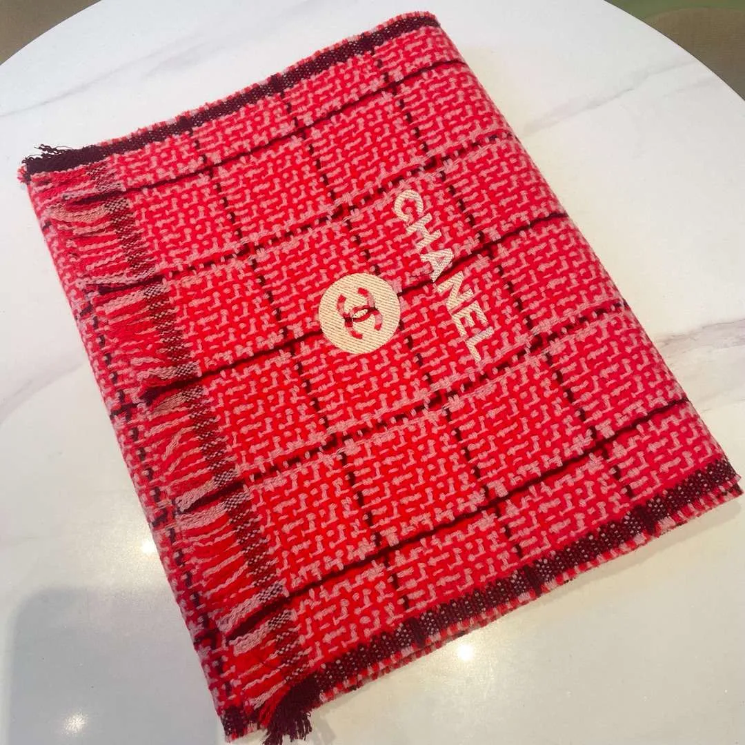 Chanel Classic Little Fragrance Pattern Scarf Red - Image 4