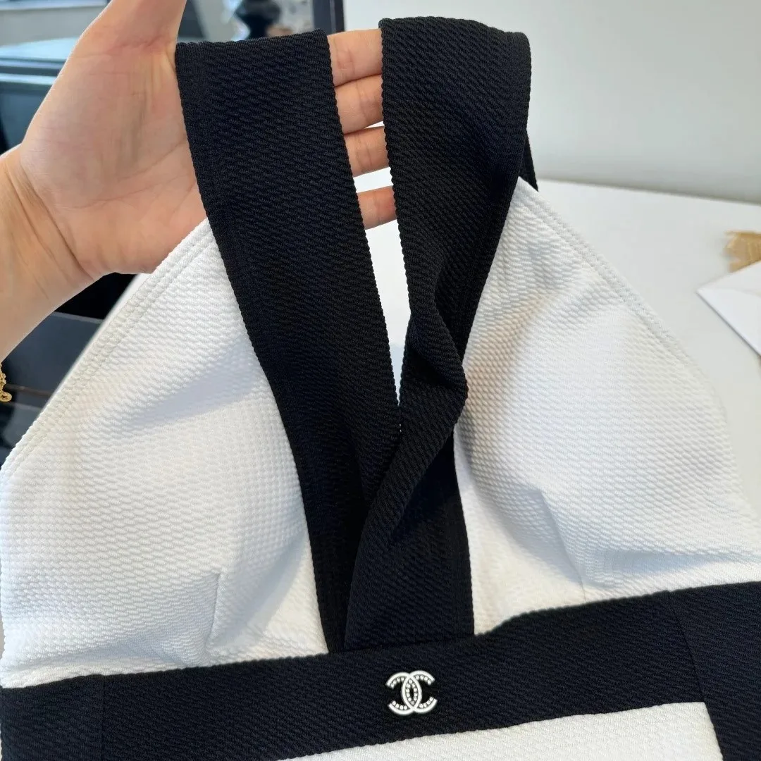 Chanel Color-Block Textured One-Piece Swimsuit Black/ White - Image 9