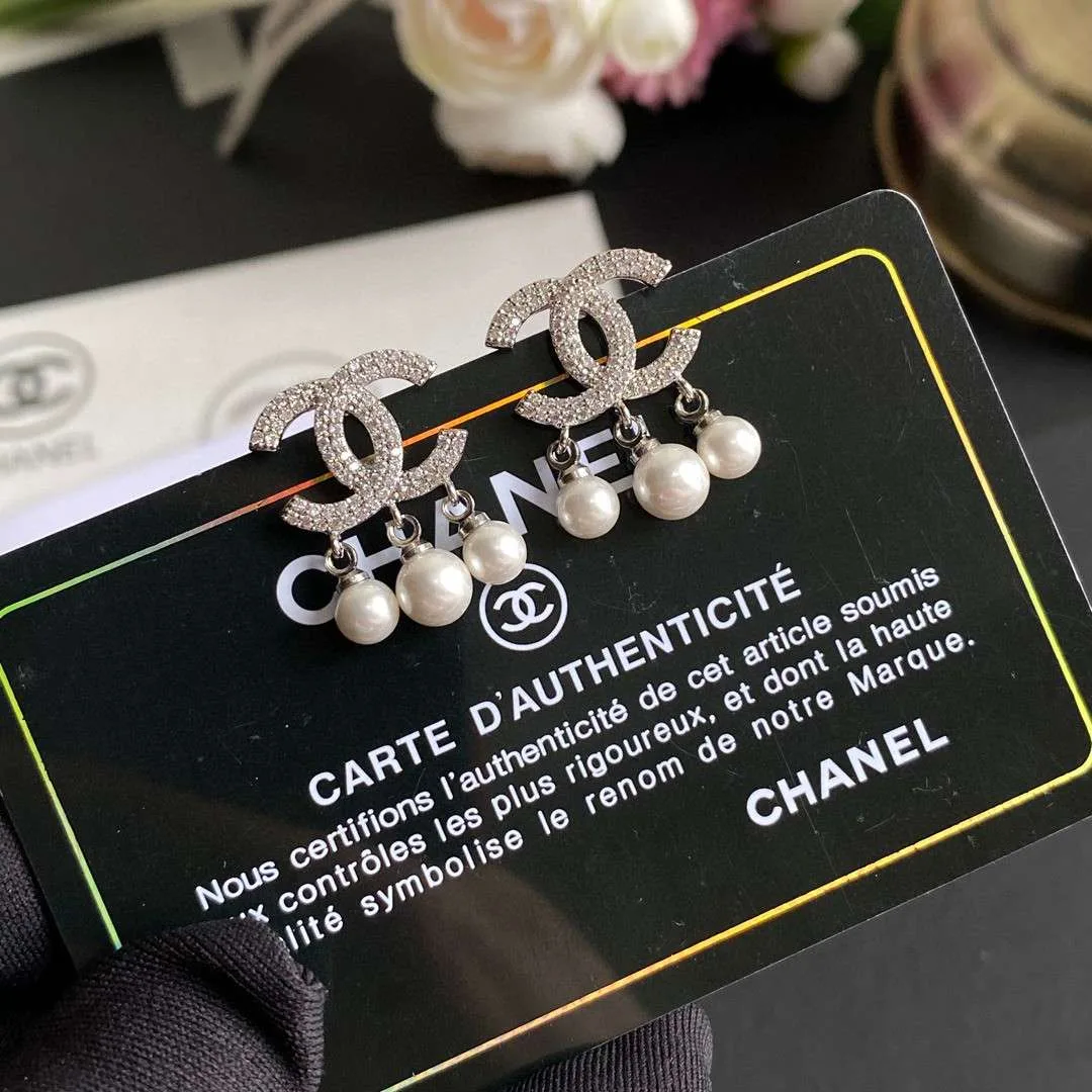 Alternative view of Chanel Crystal Three Pearl Earrings Gold