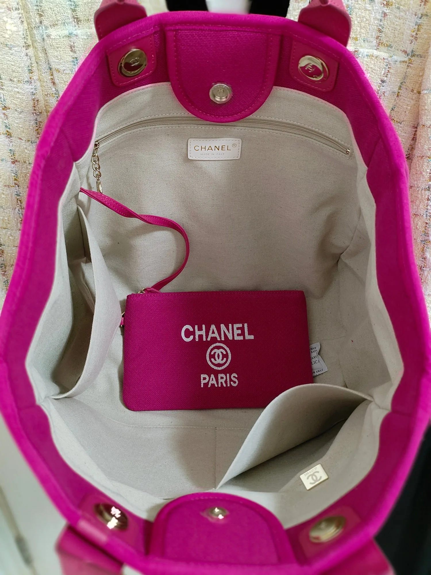 Chanel Deauville Tote Bag Pouch Pink / - Image 7