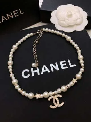 Chanel Diamond Double C Pentagram Necklace Gold - Image 3