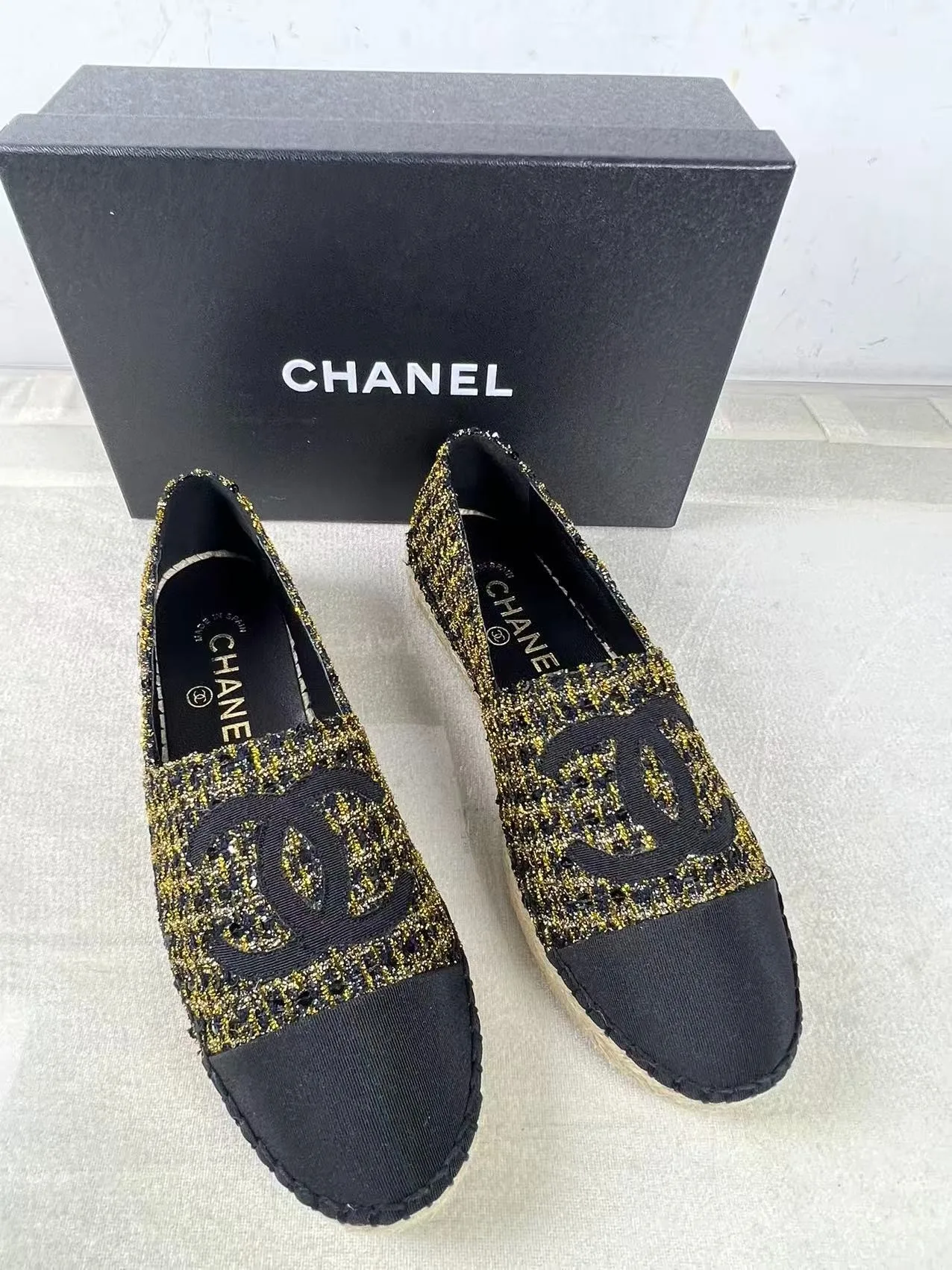 Alternative view of Chanel Espadrilles Tweed Black/Gold