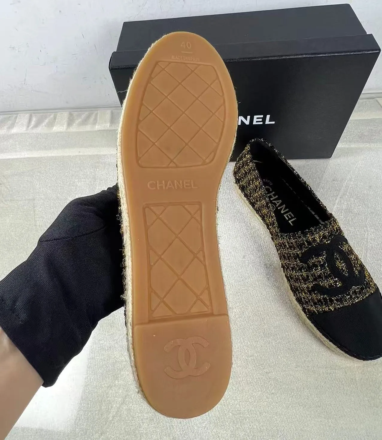 Chanel Espadrilles Tweed Black/Gold - Image 4