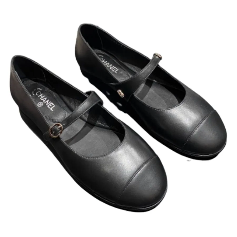 Chanel Flat Shoes