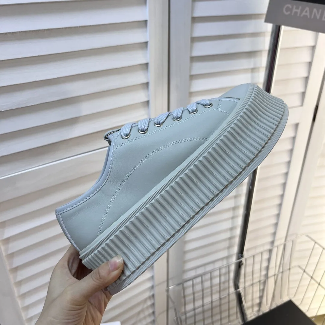 Alternative view of Chanel Gutdzu Sneakers White