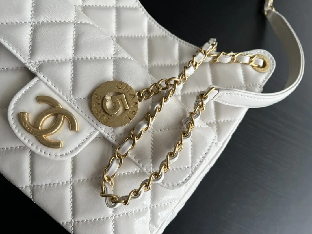 Hobo Handbag White / - Image 5