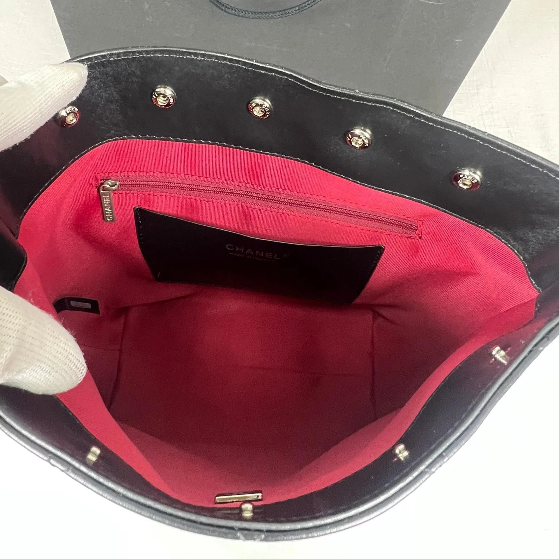 Chanel Large Bucket Bag Black / AS5406 - Image 5