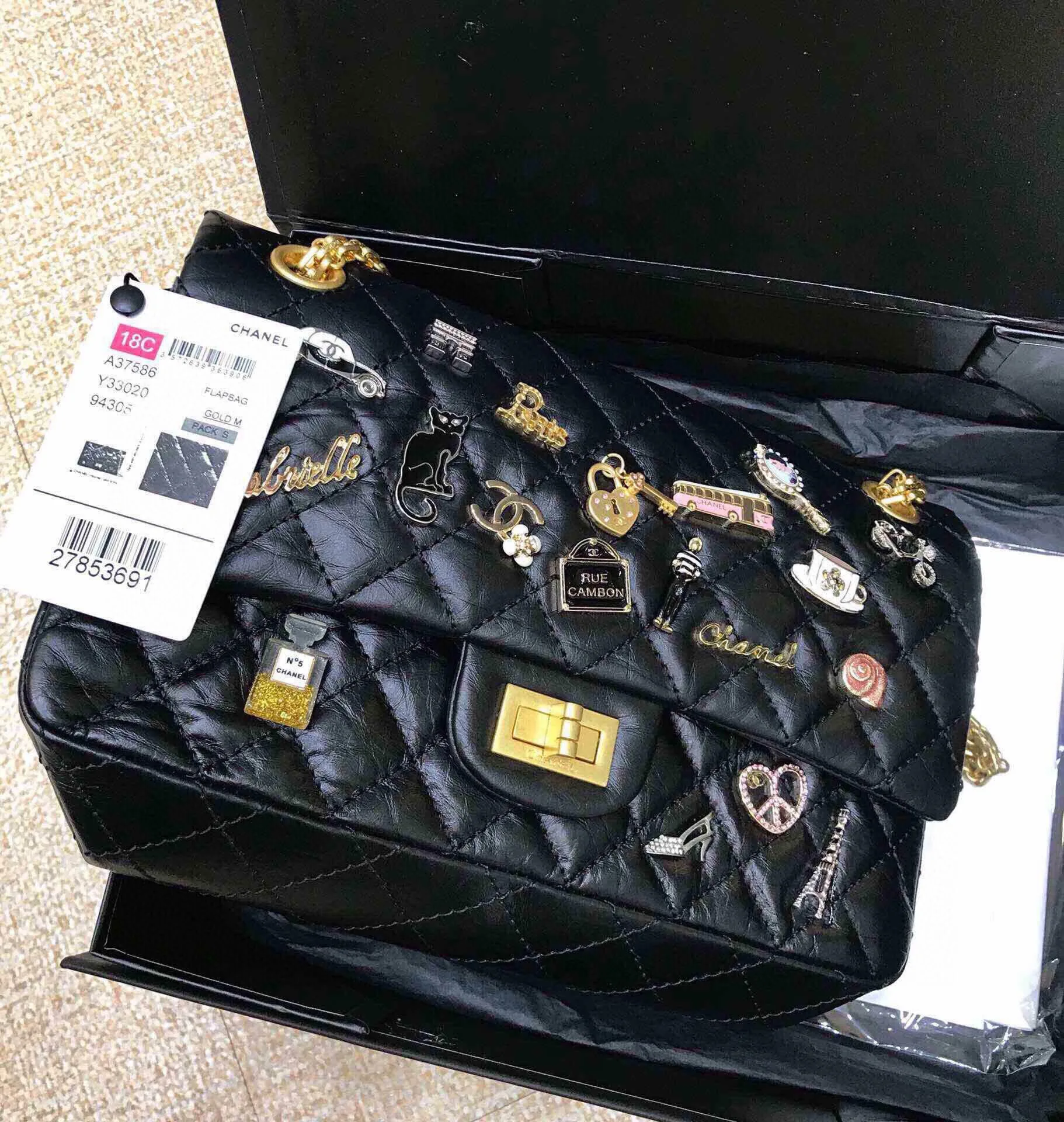 Limited Edition Lucky Charm Black / - Image 4