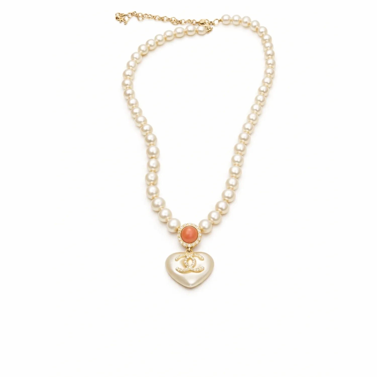 Chanel Love Pearl