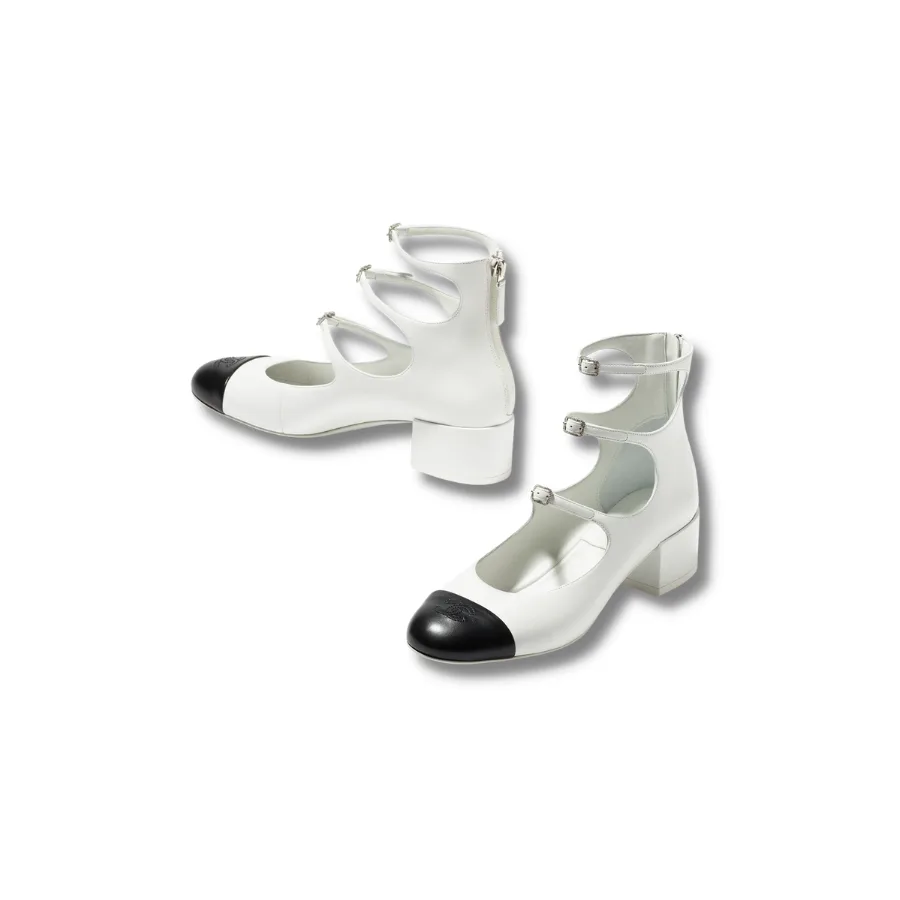 UrbanValore Mary Janes