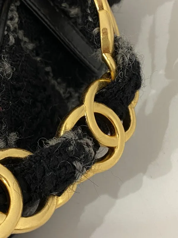Chanel Maxi Hobo Bag / Black Gold Hardware - Image 5