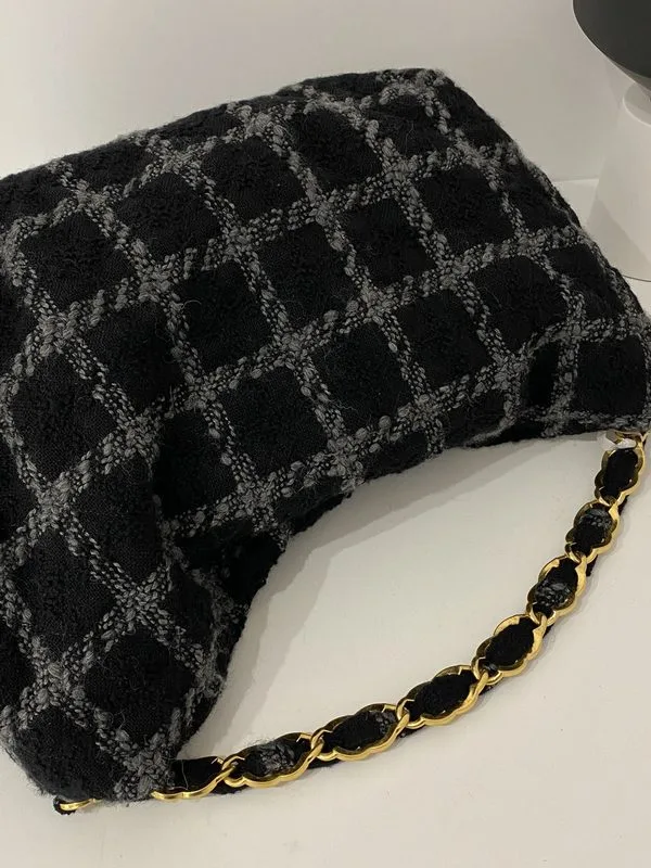 Chanel Maxi Hobo Bag / Black Gold Hardware - Image 5