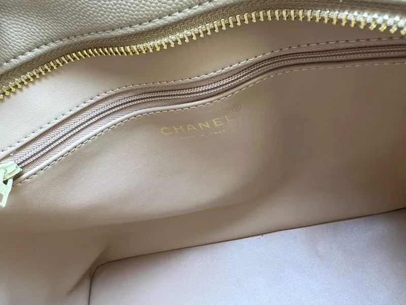 Chanel Medallion Tote Gold Hardware Caviar Yellow / - Image 7