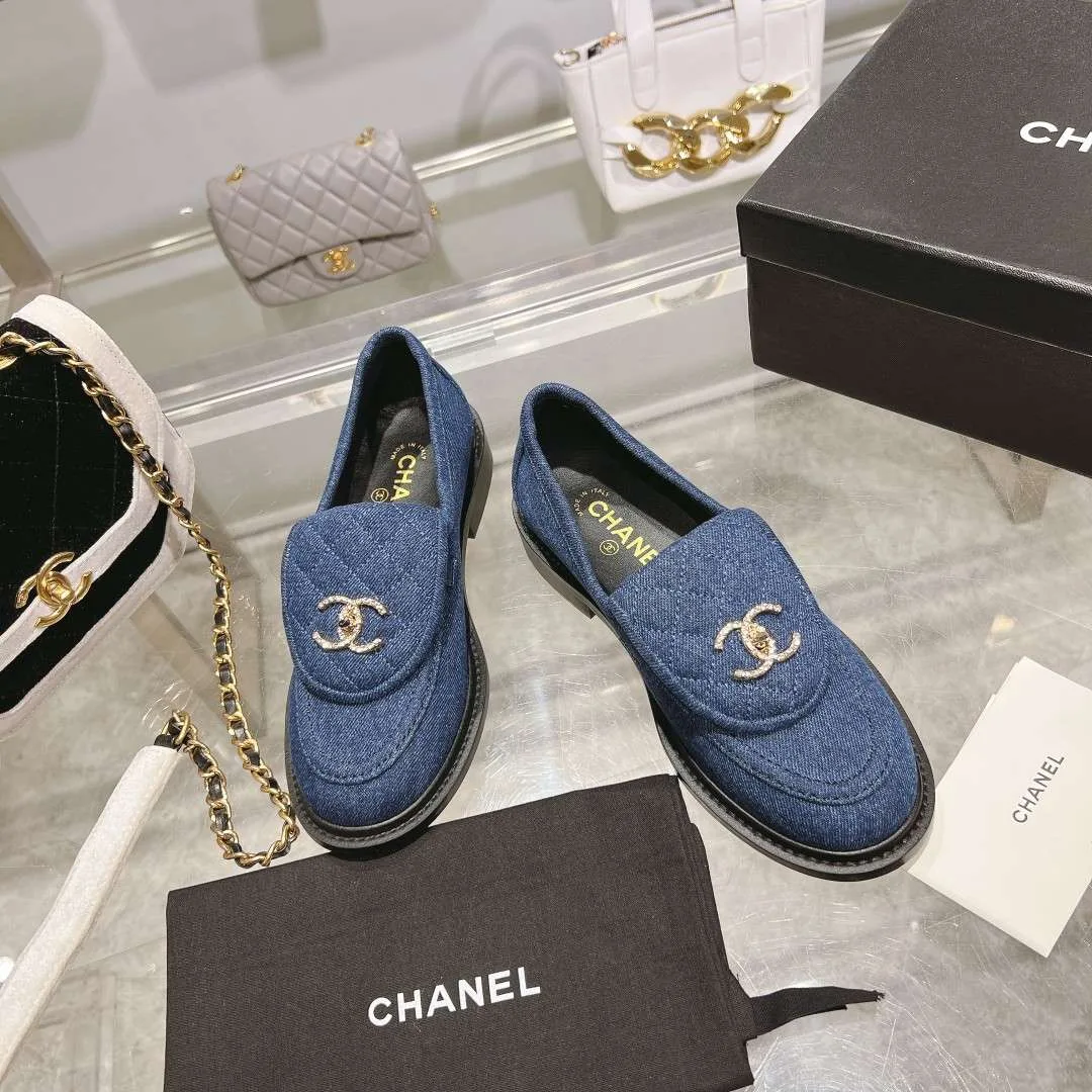 Alternative view of Chanel Moccasins Navy Blue