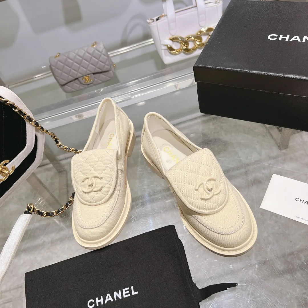 Chanel Moccasins White - Image 3