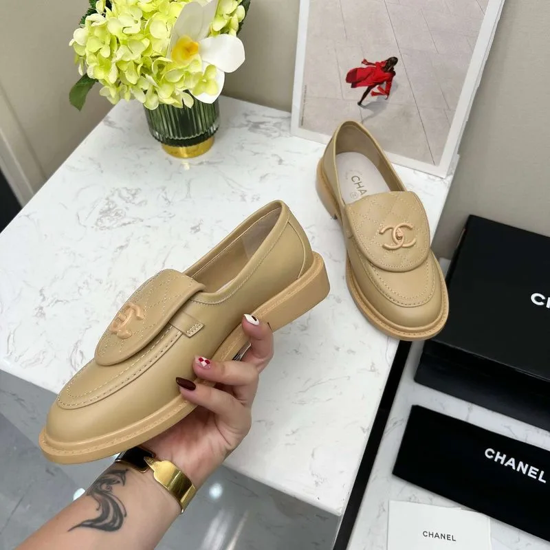 Chanel Moccasins Beige - Image 8
