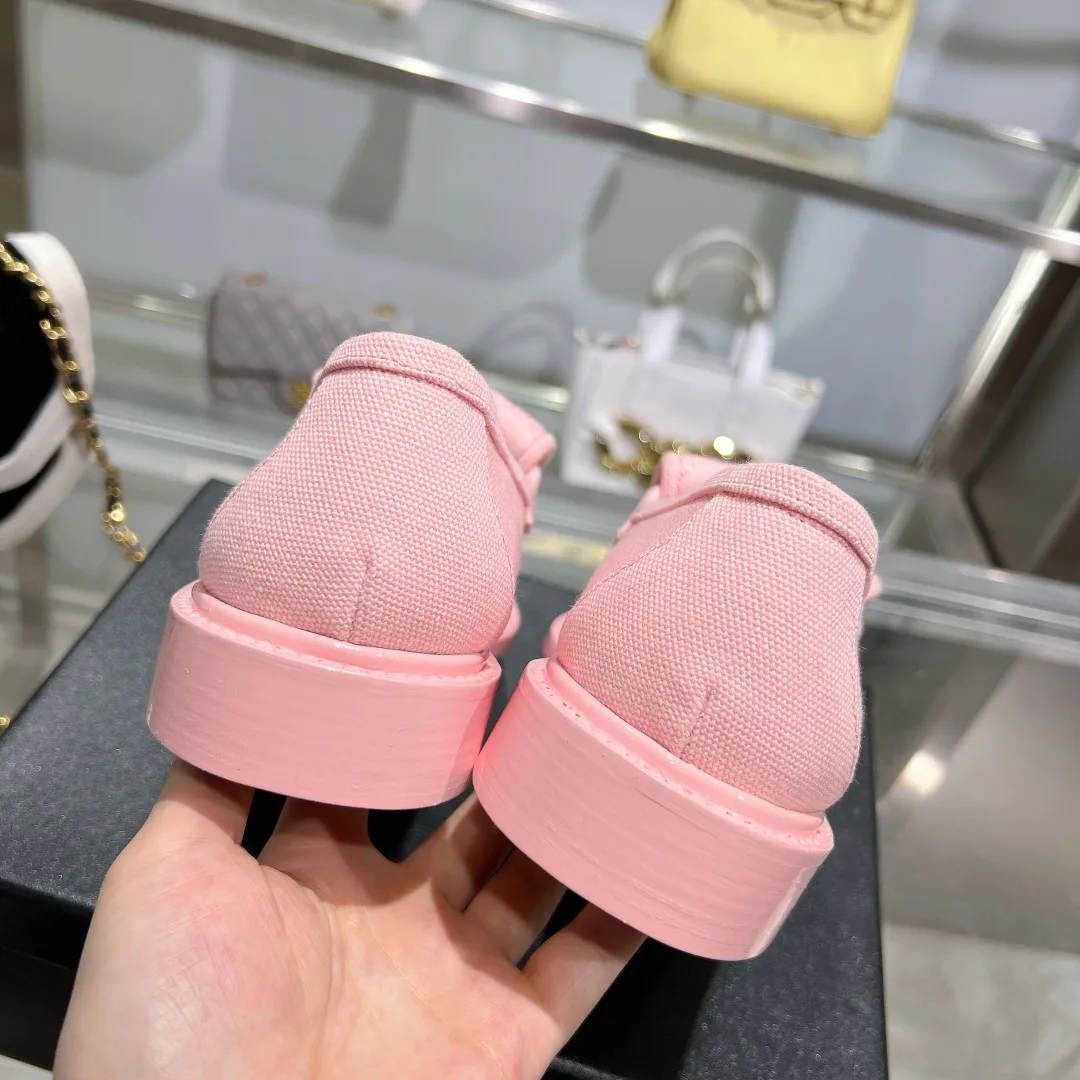 Alternative view of Chanel Moccasins Pink