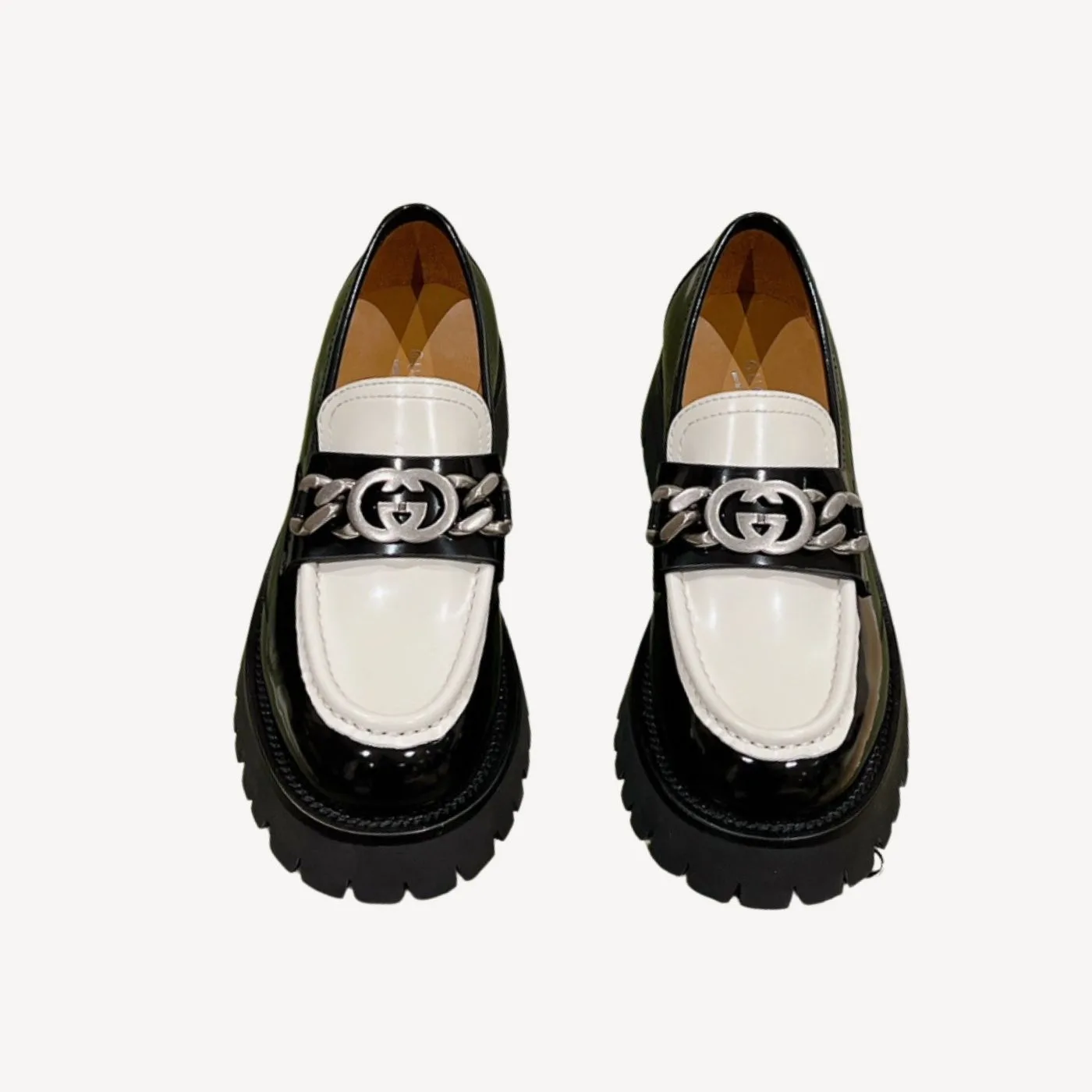Chanel Moccasins Black/White