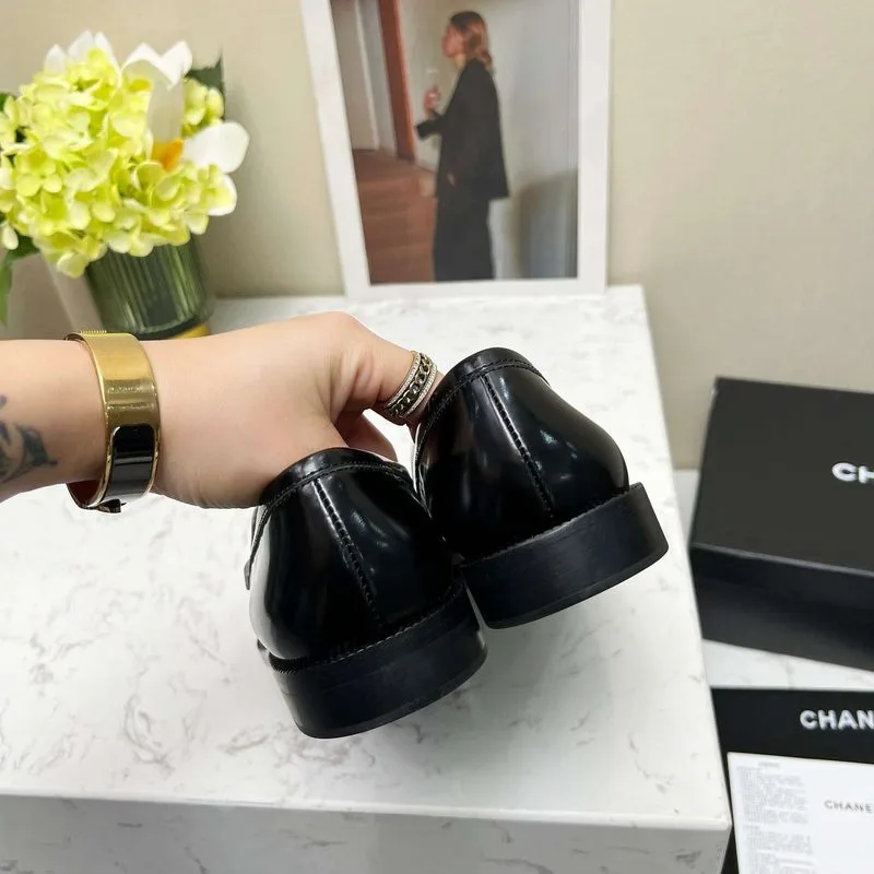 Chanel Moccasins Loafers White - Image 7