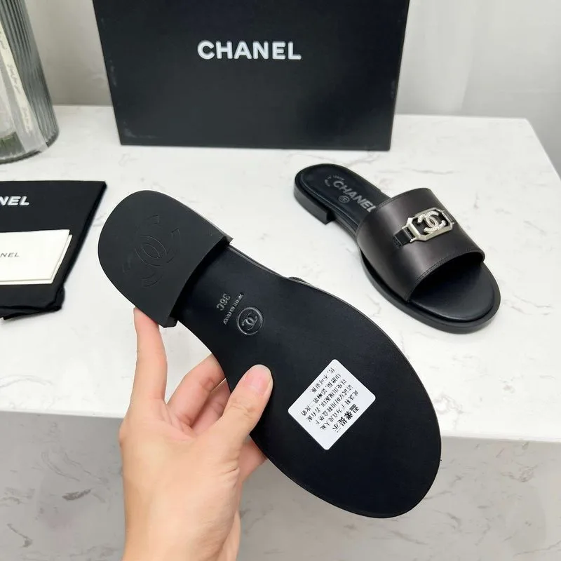 Chanel Mules Black - Image 3